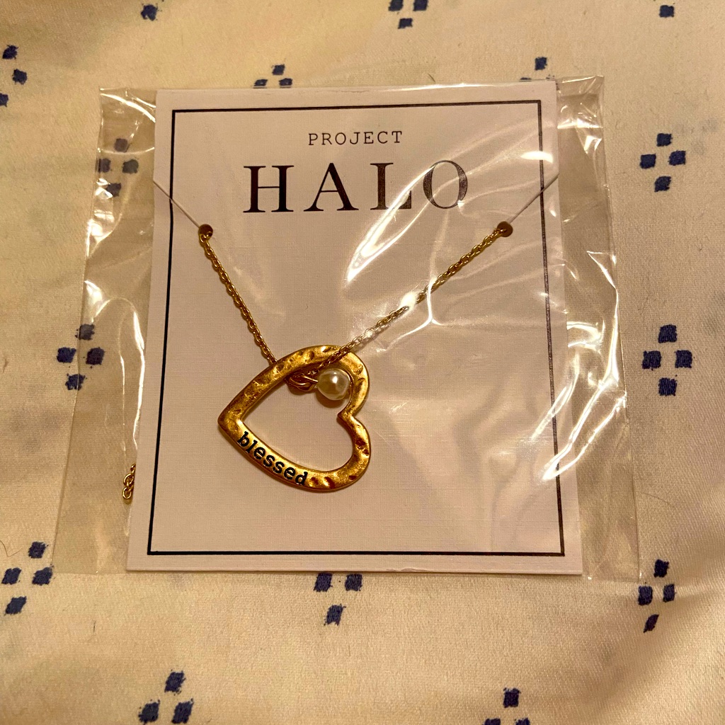 Blessed Gold Heart Necklace With Pearl 15$